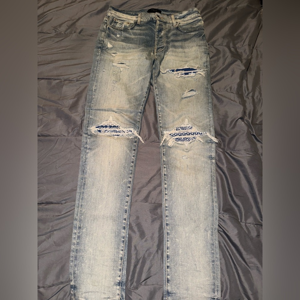 Men’s amiri jeans size 32 with blue detailing